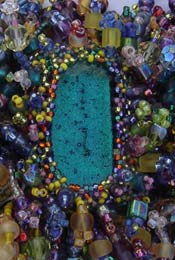 Central   cabochon close-up image